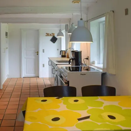 2 Bedroom Cozy In Rudkobing Apartment *